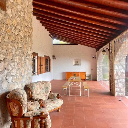 La Collina Willa Giais