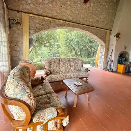 La Collina Villa *